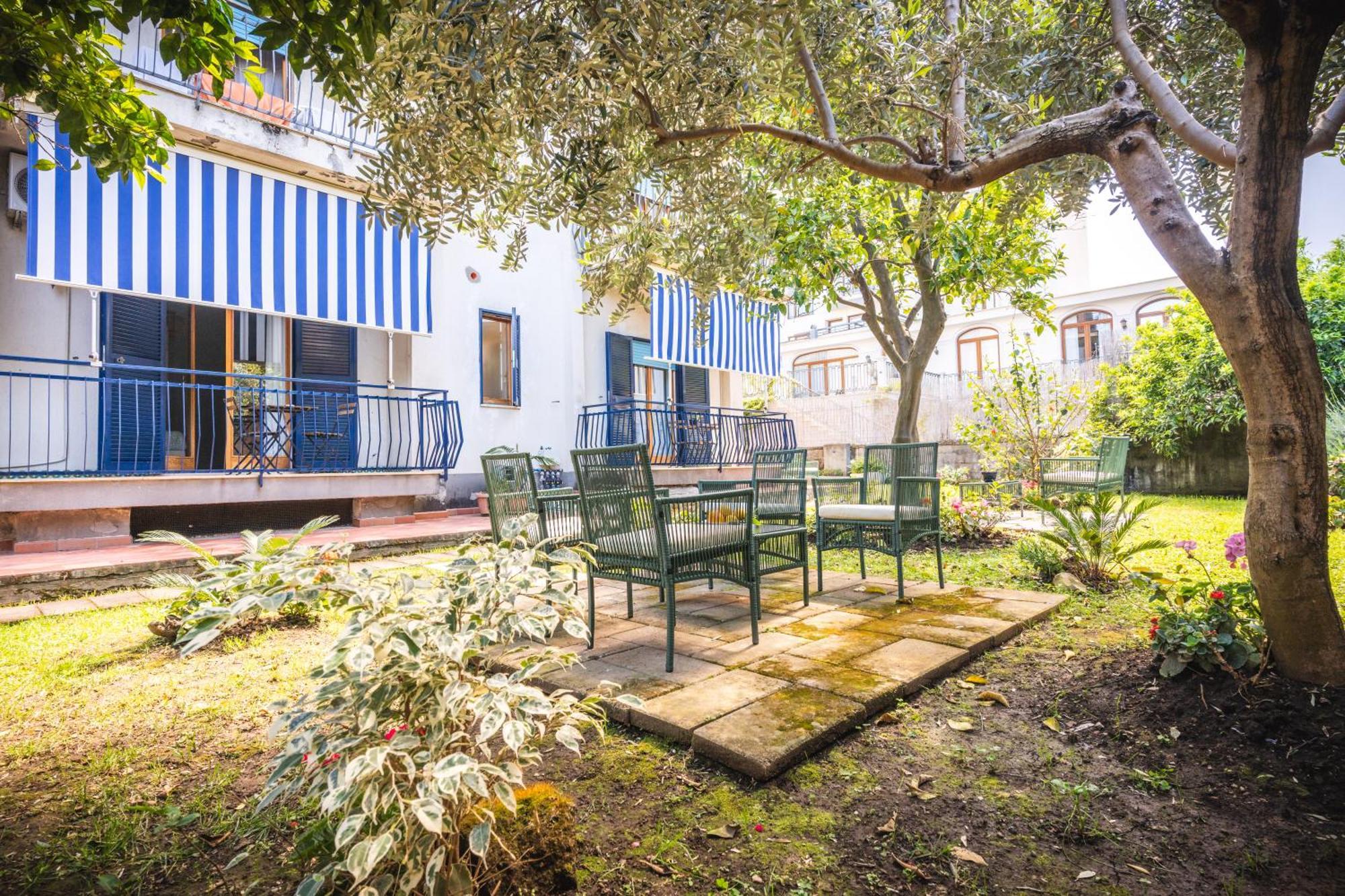 Sorrento Hidden Garden & Rooms Экстерьер фото